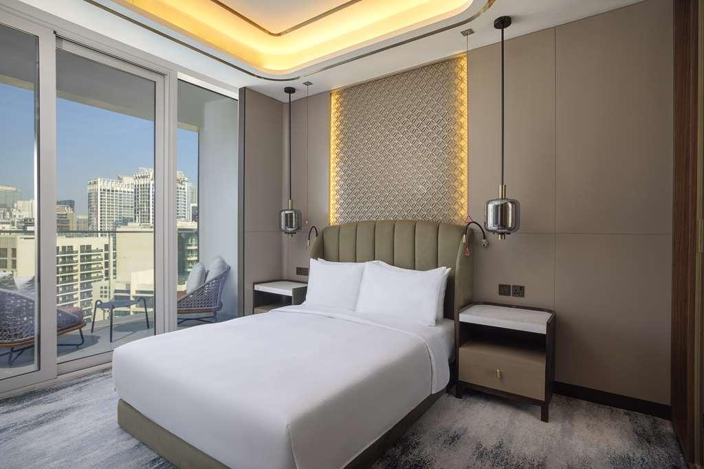 Embassy Suites By Hilton Dubai Business Bay Bilik gambar