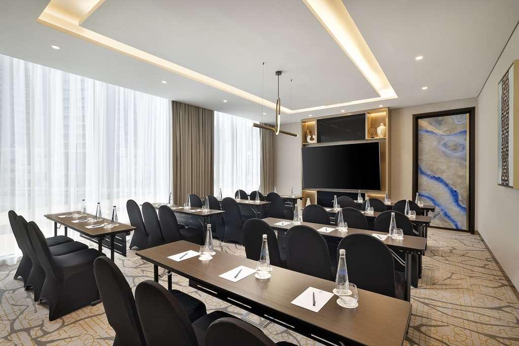 Embassy Suites By Hilton Dubai Business Bay Kemudahan gambar