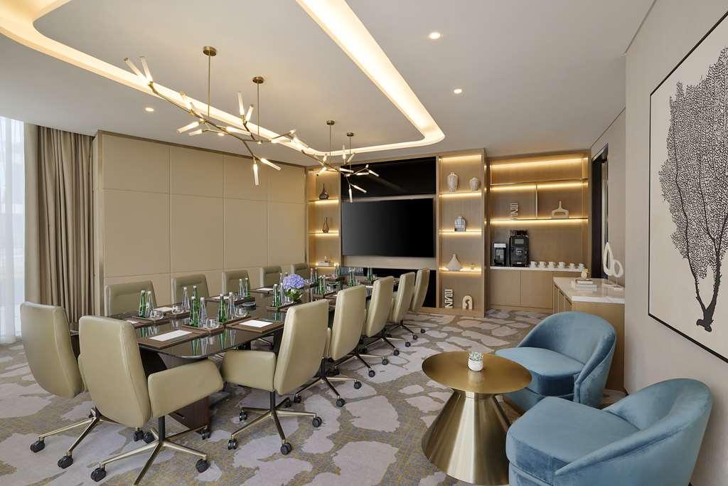 Embassy Suites By Hilton Dubai Business Bay Kemudahan gambar