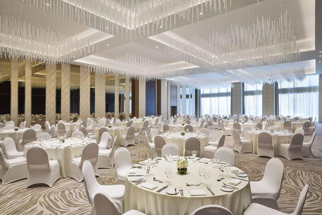 Embassy Suites By Hilton Dubai Business Bay Kemudahan gambar